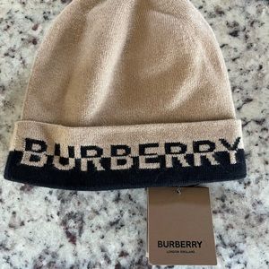 Burberry cashmere 2tone beanie NWT